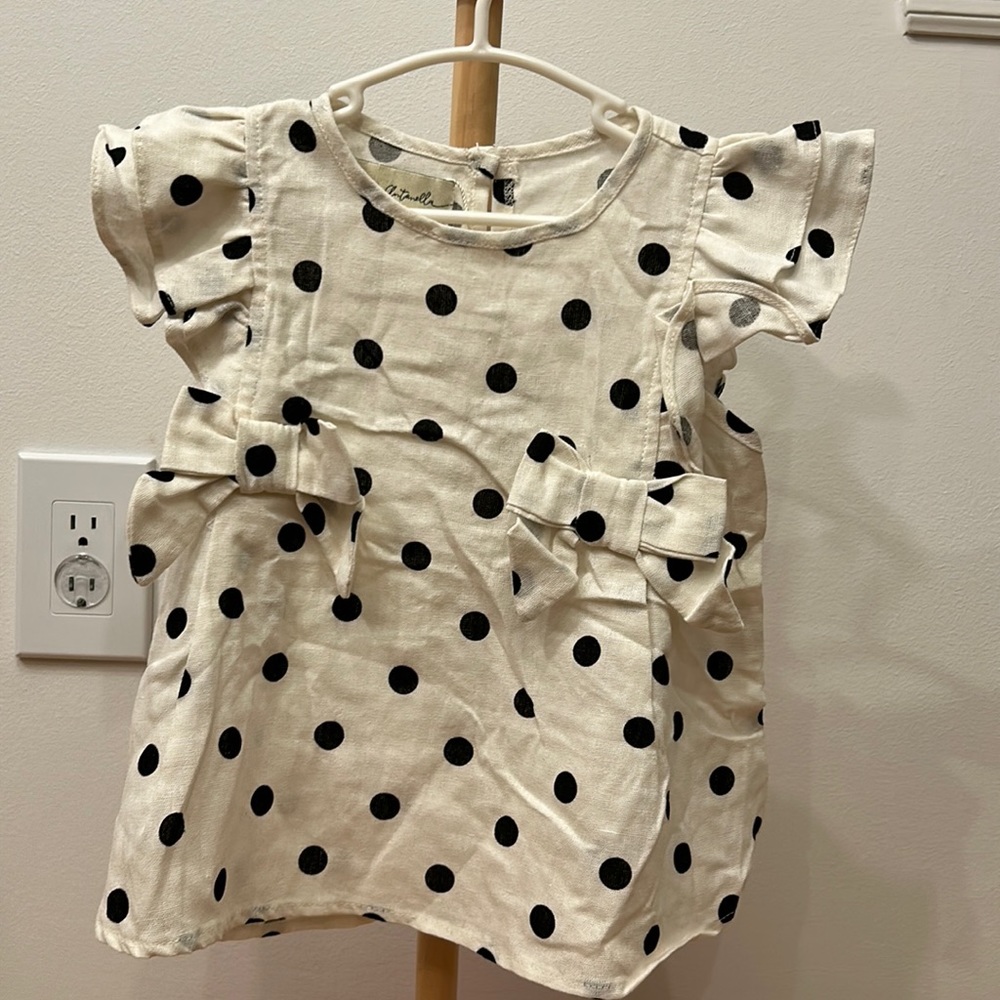 Brand new linnen girls shirt